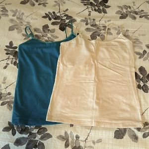 Set of 2 Juniors Women’s Camisole Tops